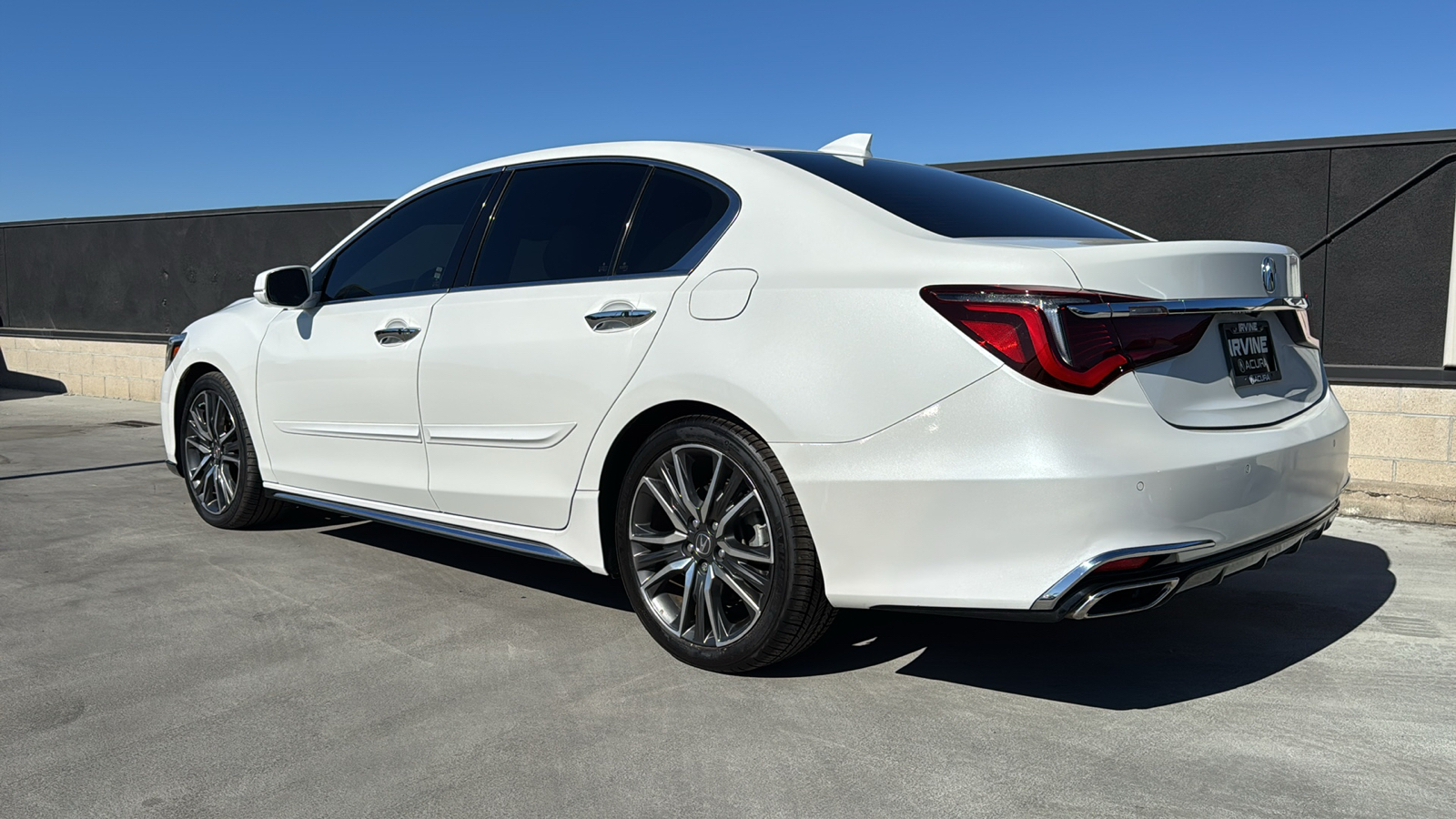 2018 Acura RLX Sport Hybrid w/Advance Pkg 3