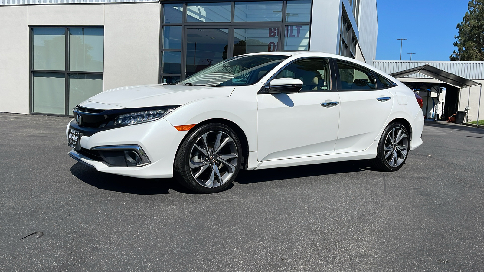 2019 Honda Civic Sedan Touring 2