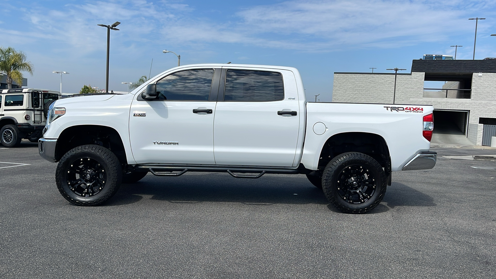 2018 Toyota Tundra 4WD SR5 3