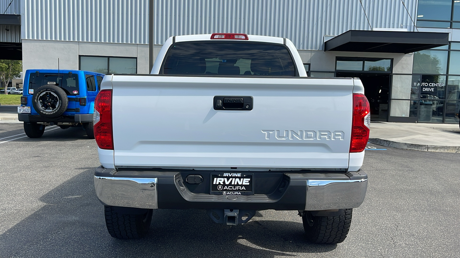 2018 Toyota Tundra 4WD SR5 6