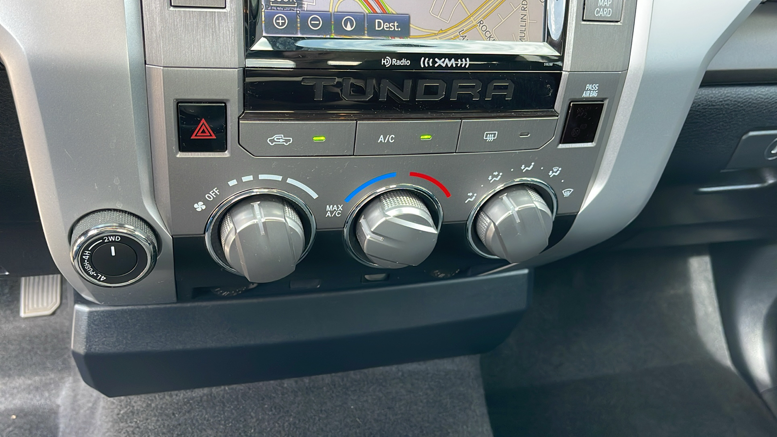 2018 Toyota Tundra 4WD SR5 19