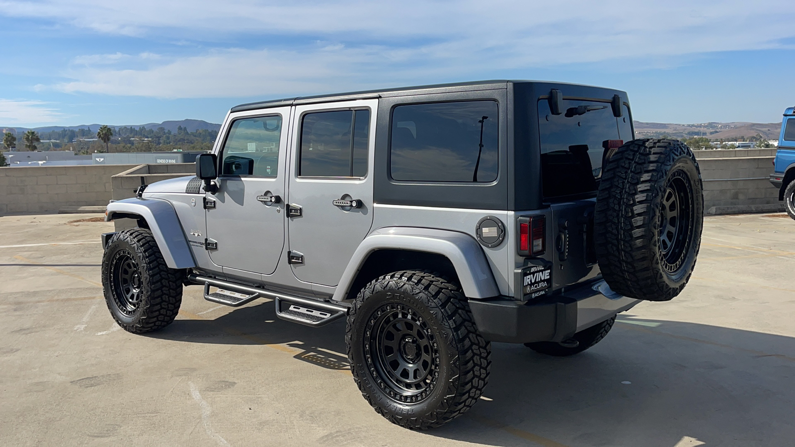 2018 Jeep Wrangler JK Unlimited Sahara 3