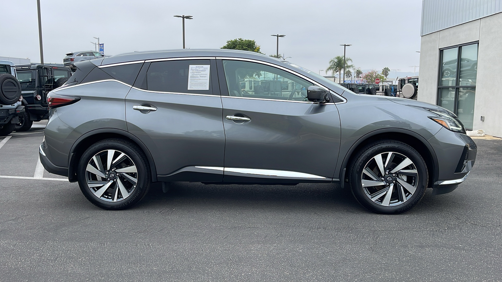 2023 Nissan Murano SL 8