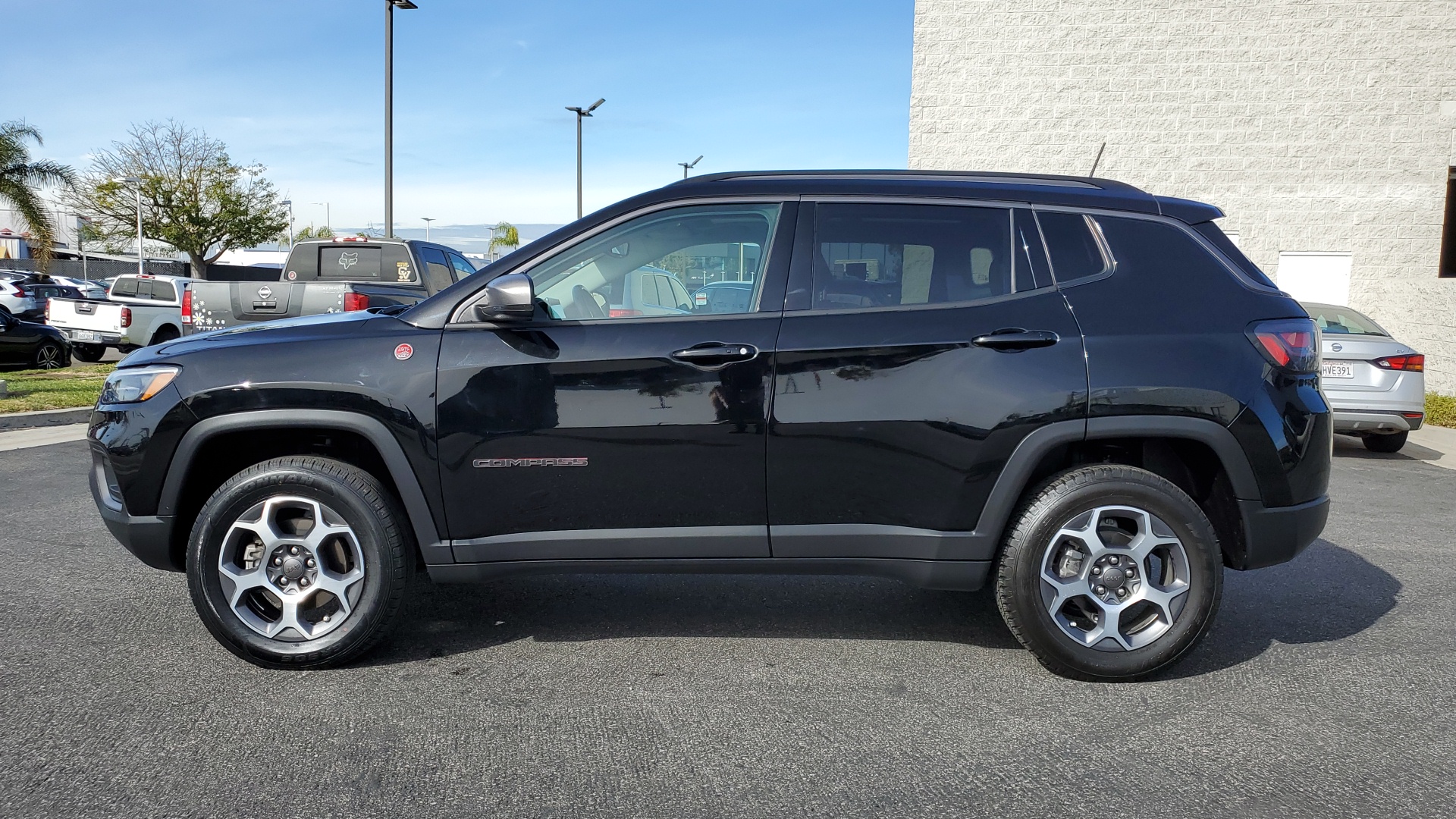 2022 Jeep Compass Trailhawk 2