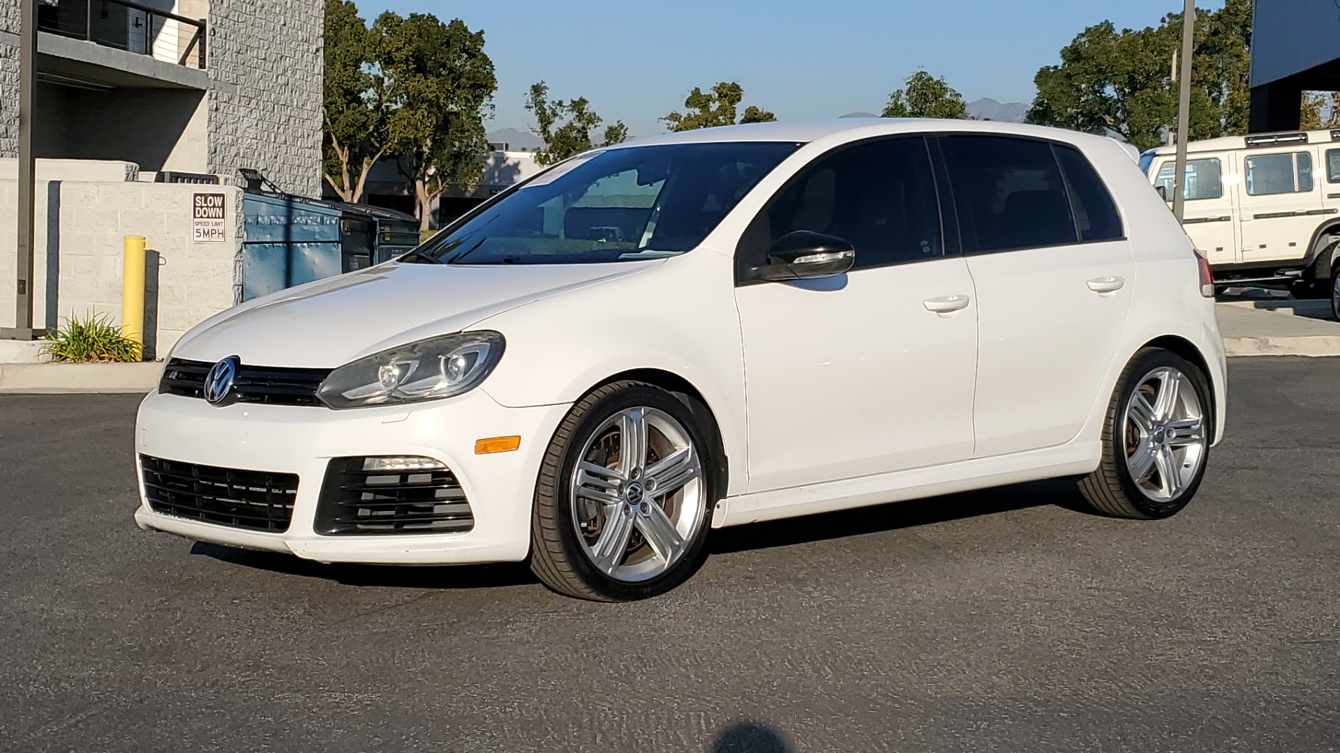 2013 Volkswagen Golf R 4DR HB 1