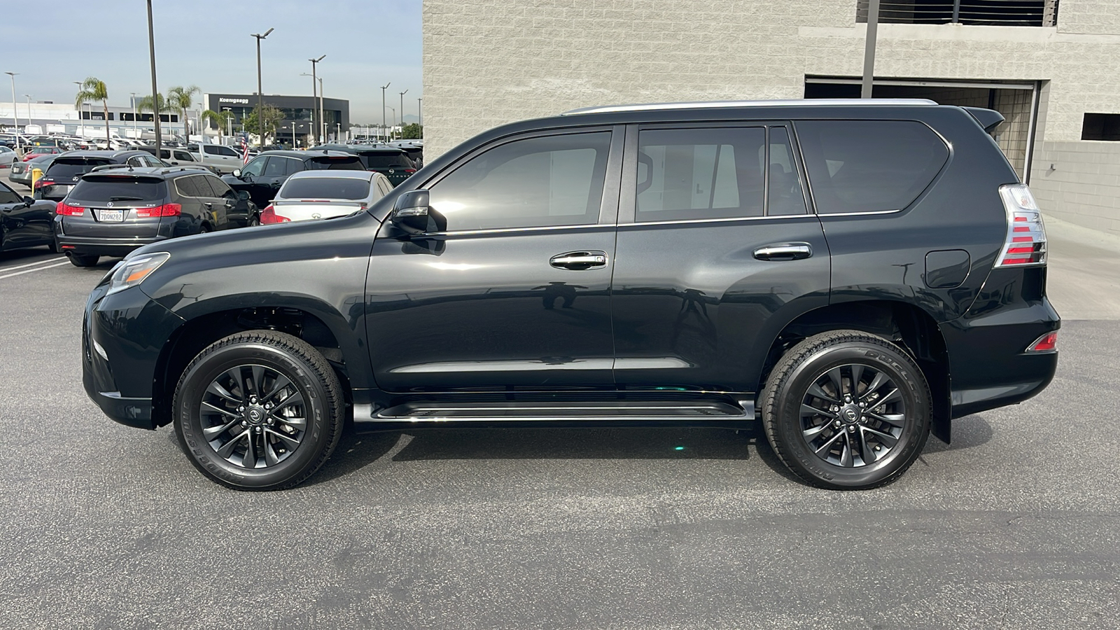 2023 Lexus GX GX 460 Premium 2