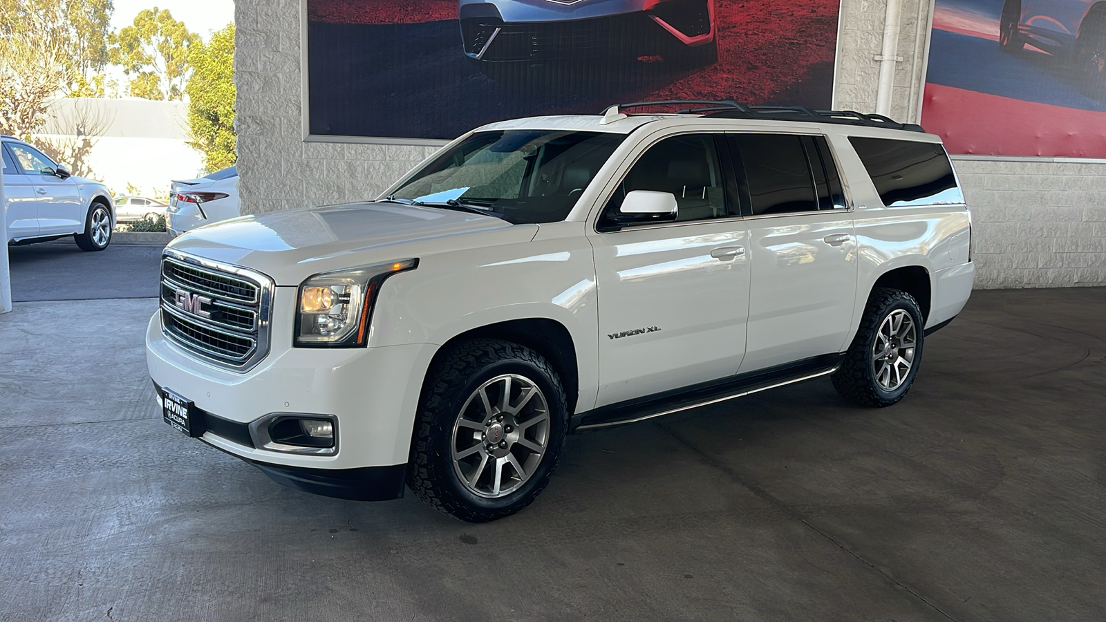 2016 GMC Yukon XL SLT 1