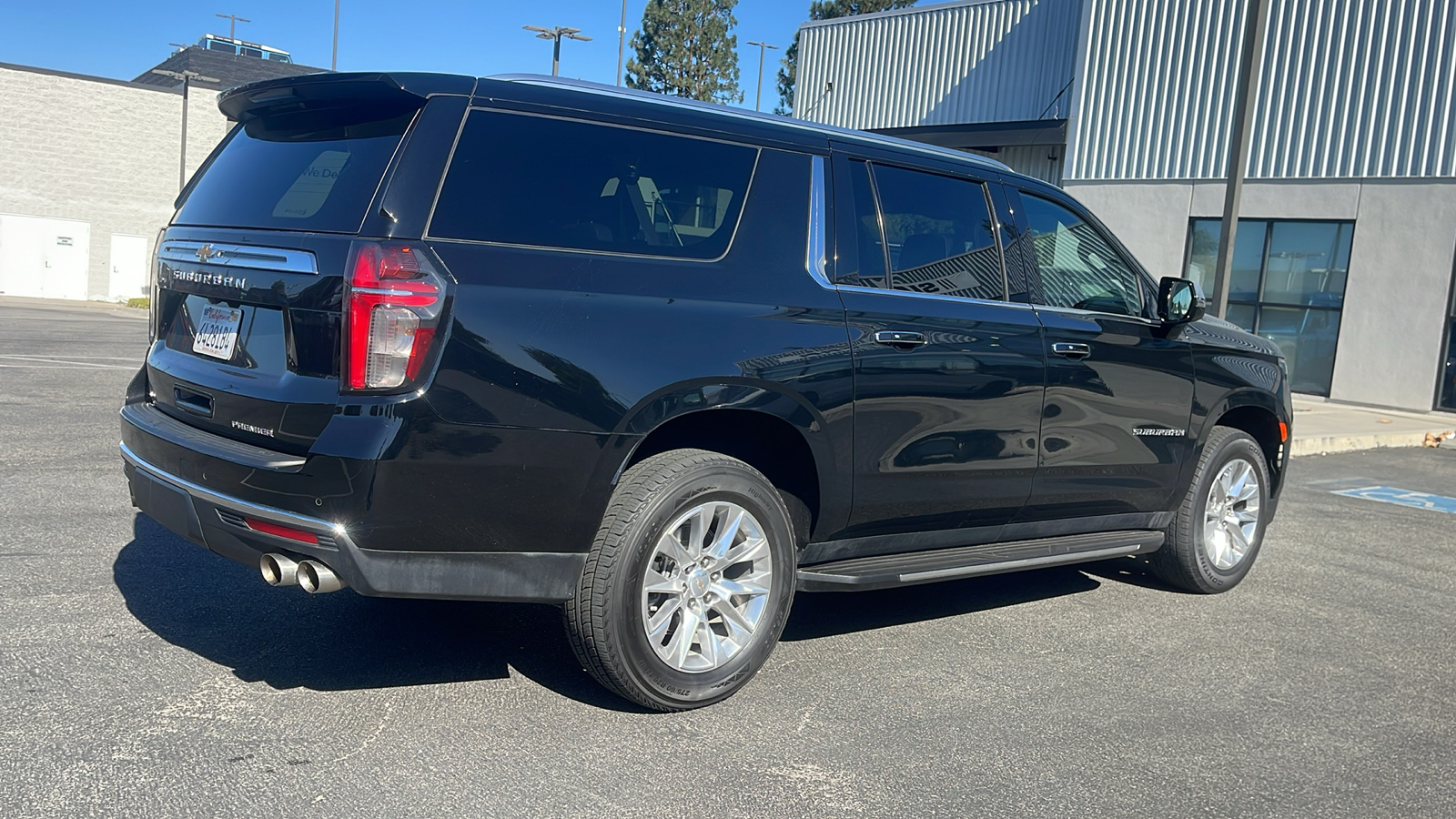 2023 Chevrolet Suburban Premier 7