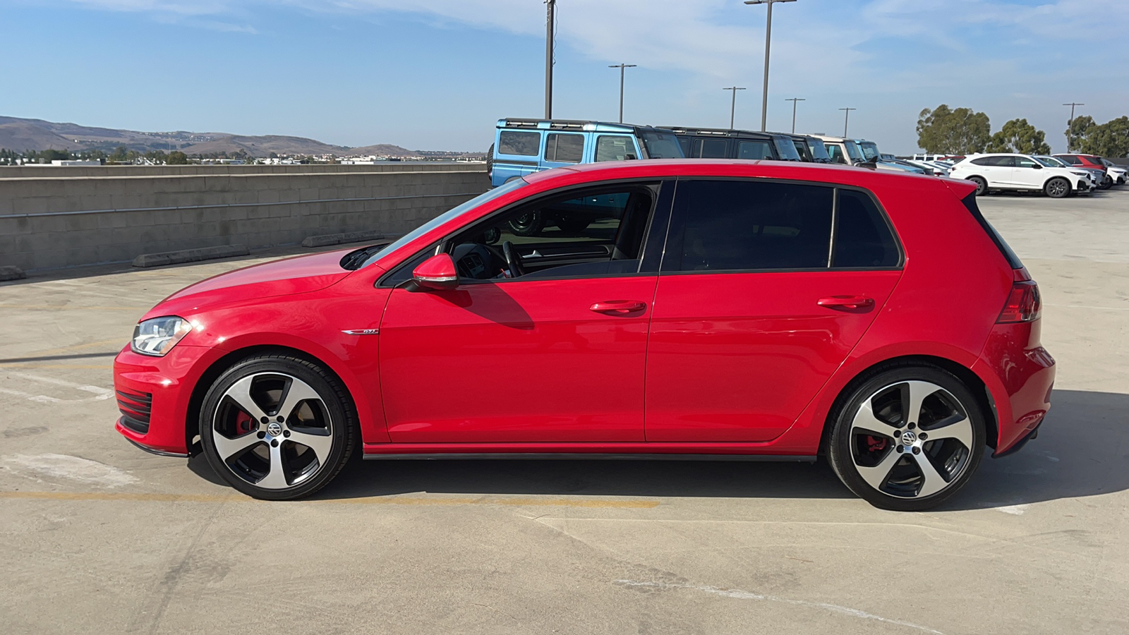 2017 Volkswagen Golf GTI S 2