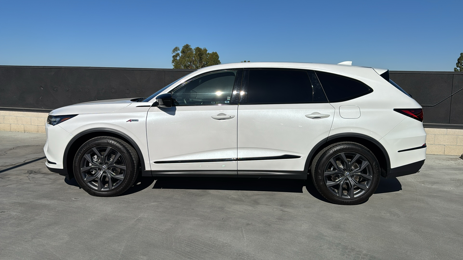 2023 Acura MDX w/A-Spec Package 2