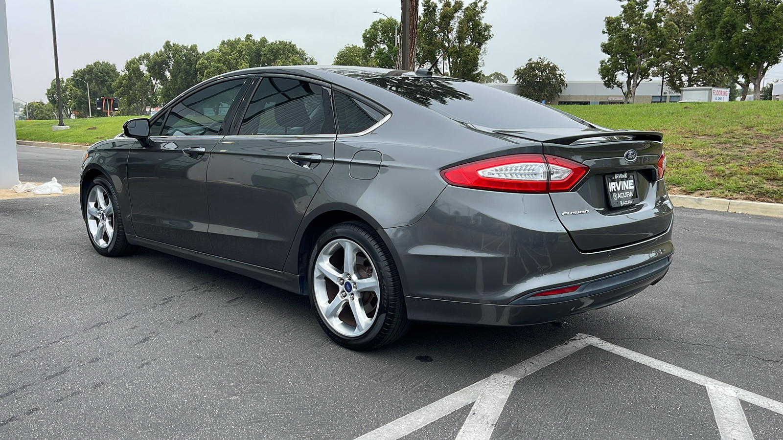 2016 Ford Fusion SE 4