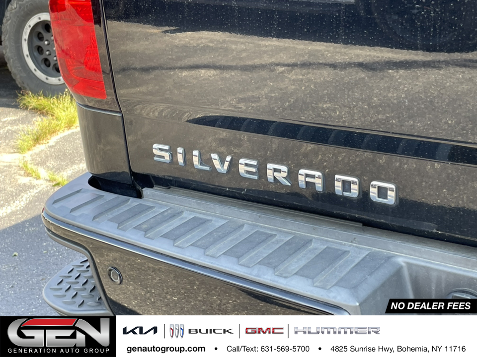 2017 Chevrolet Silverado 1500 LT 32