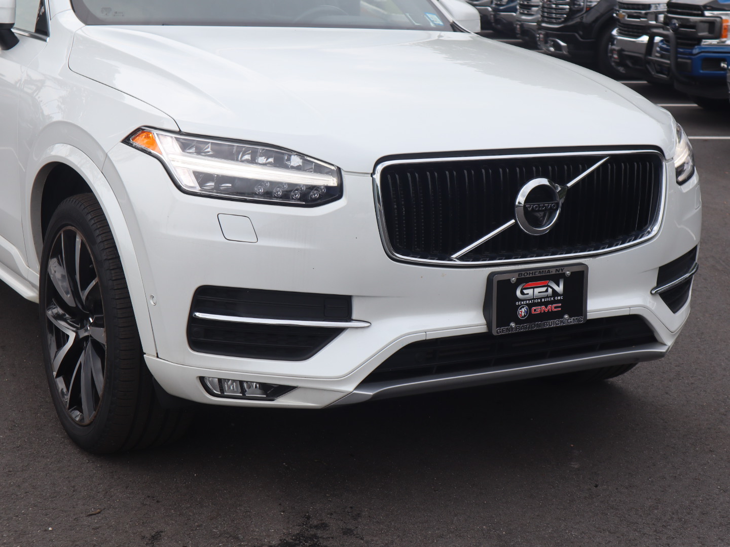 2018 Volvo XC90 T6 Momentum 3