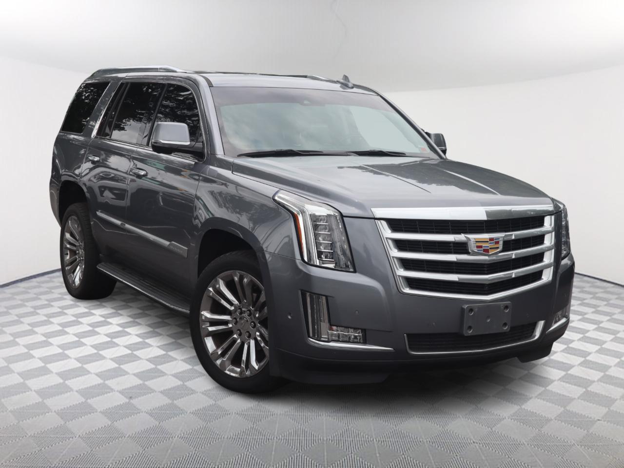 2019 Cadillac Escalade Luxury 1