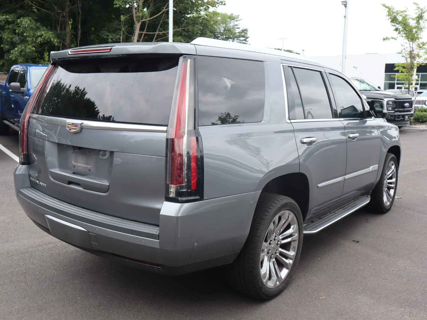 2019 Cadillac Escalade Luxury 5