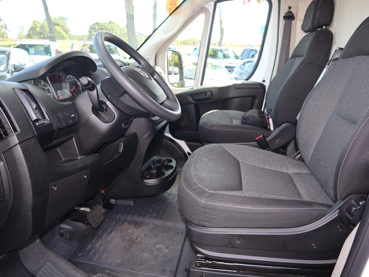 2019 Ram ProMaster 2500 High Roof 18