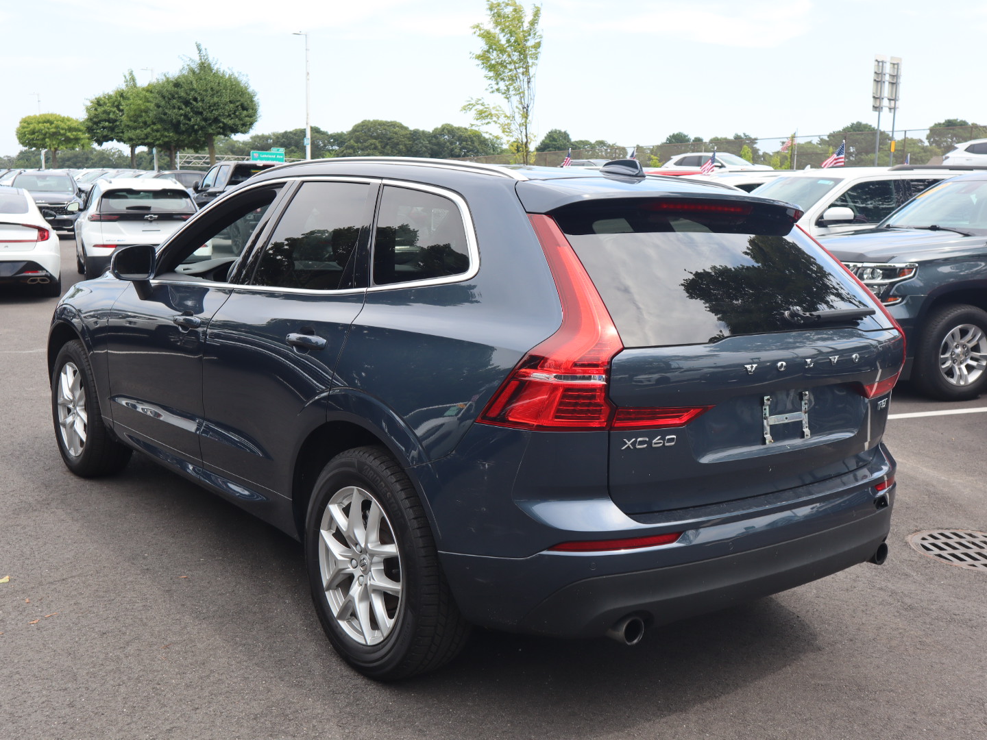 2020 Volvo XC60 T5 Momentum 7