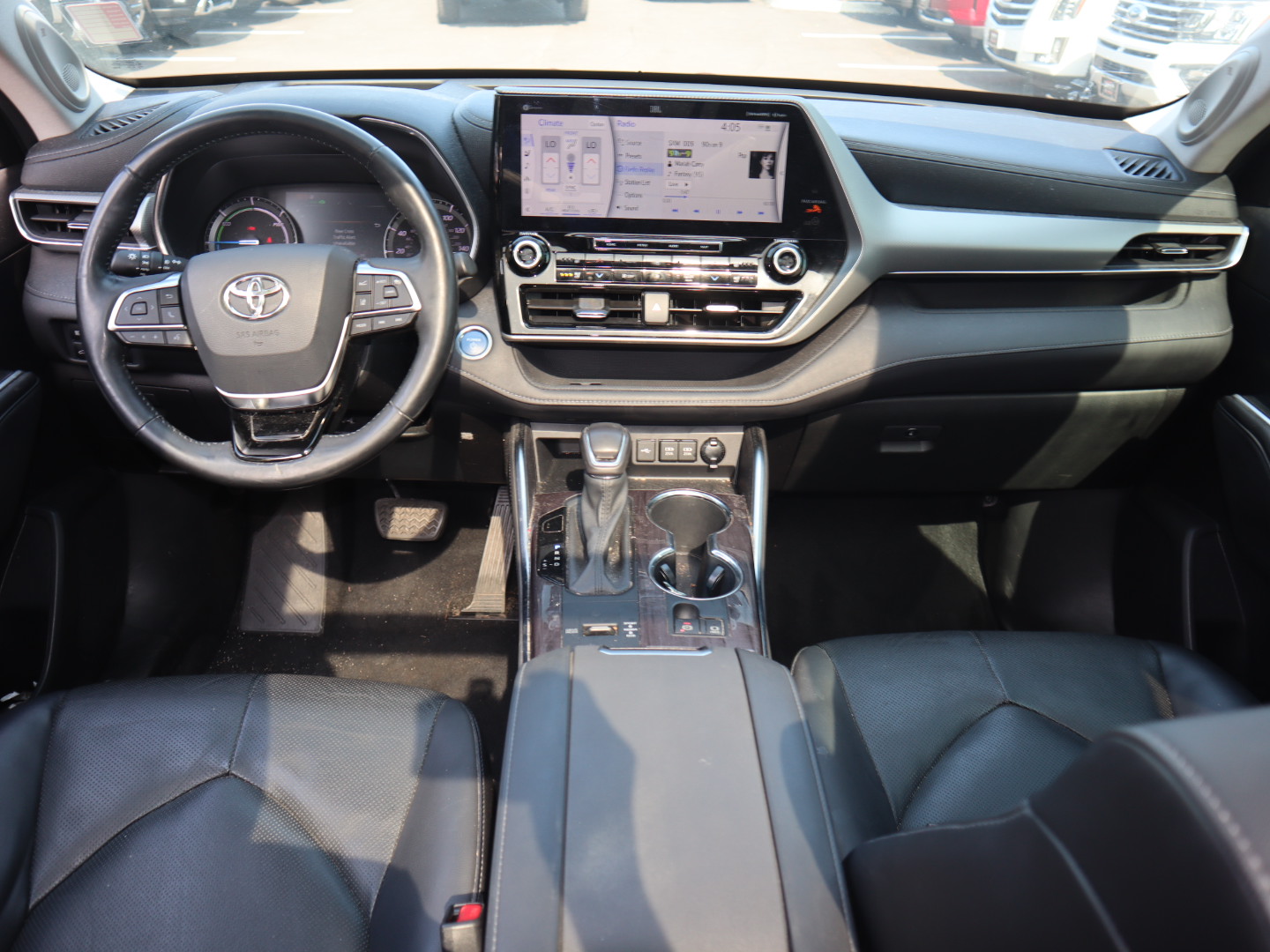 2021 Toyota Highlander Hybrid Platinum 23