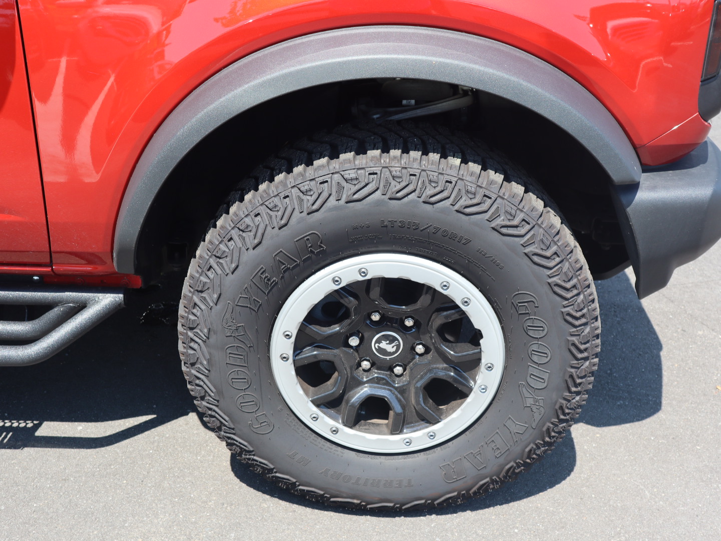 2023 Ford Bronco Outer Banks 13