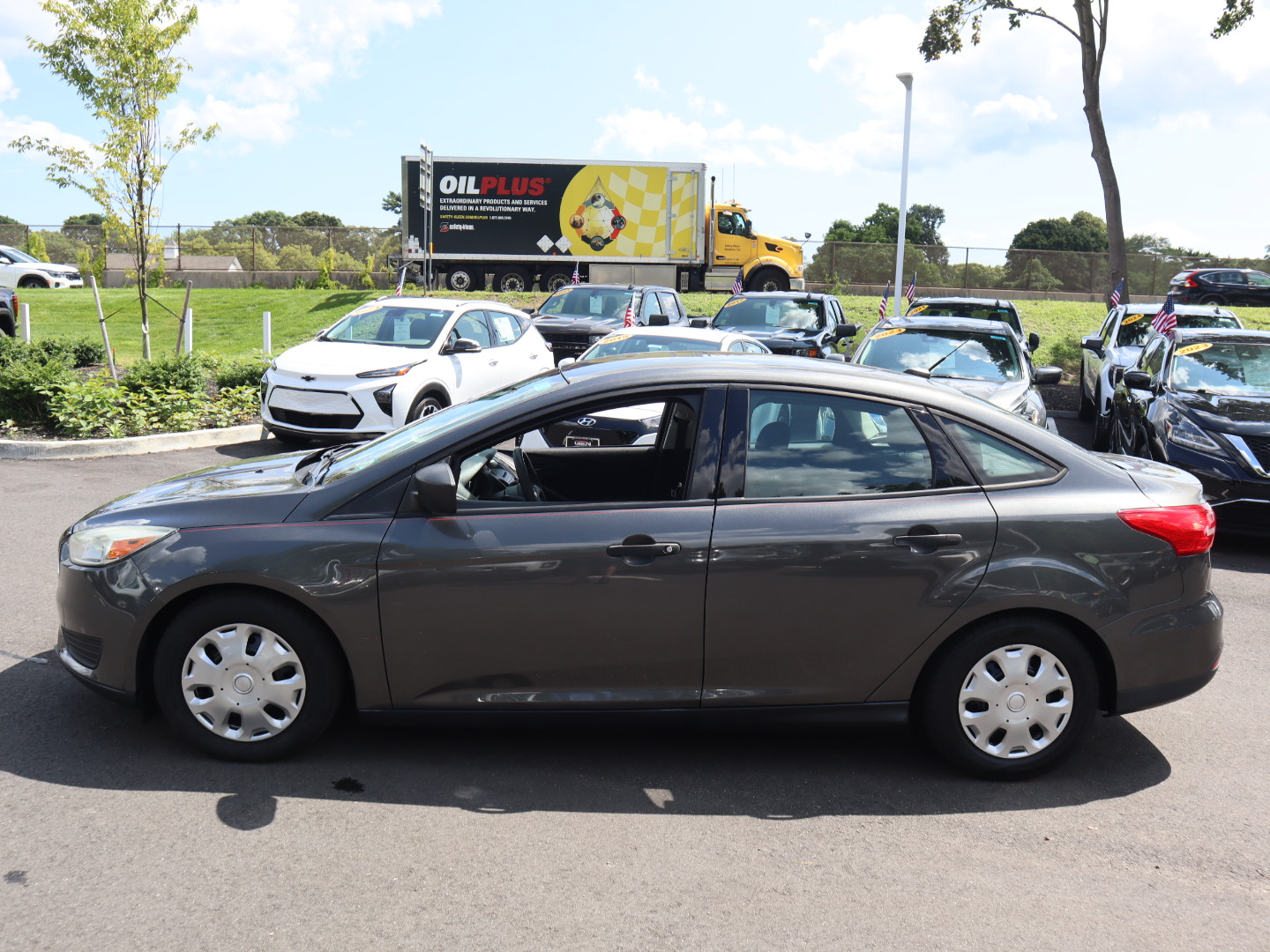 2015 Ford Focus S 7