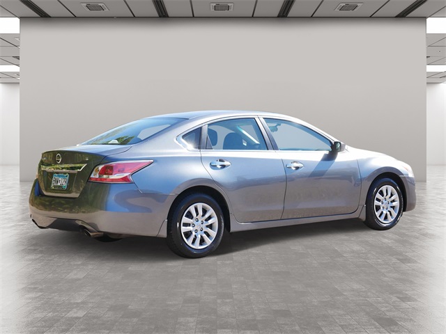 2015 Nissan Altima 2.5 S 5