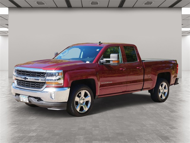 2017 Chevrolet Silverado 1500 LT 2