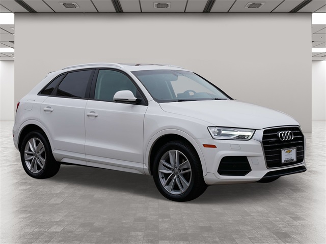 2017 Audi Q3 2.0T Premium 1