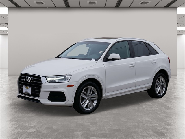 2017 Audi Q3 2.0T Premium 2