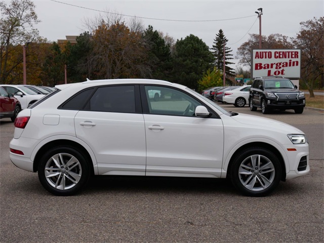 2017 Audi Q3 2.0T Premium 6