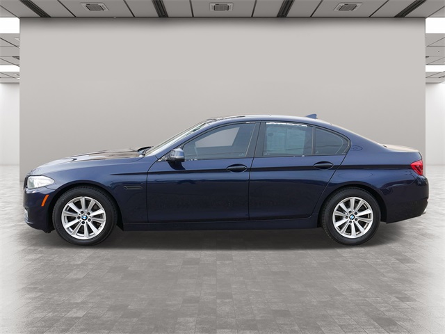 2016 BMW 5 Series 528i xDrive 3