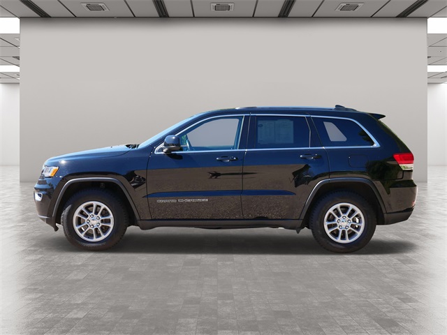 2018 Jeep Grand Cherokee Laredo 3