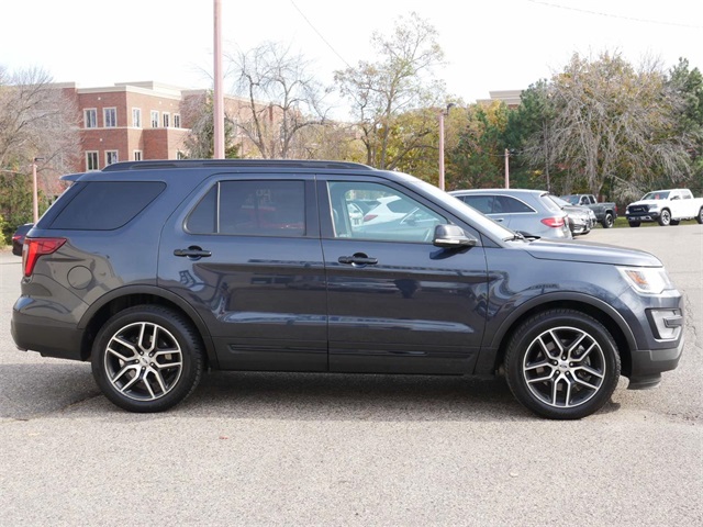 2017 Ford Explorer Sport 6