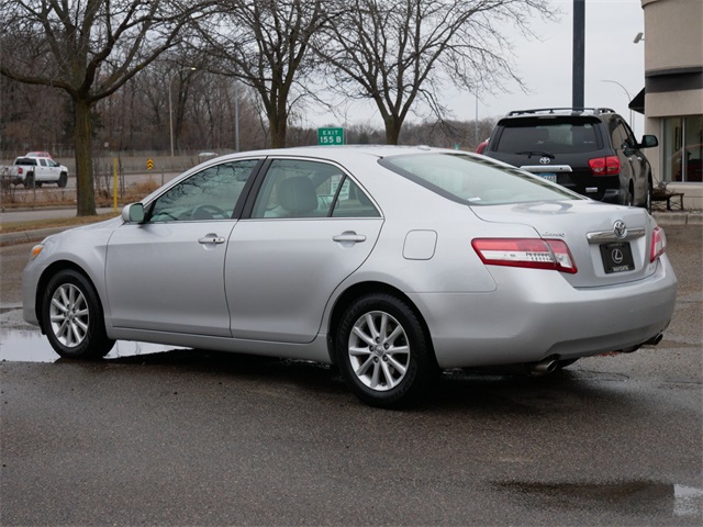 2011 Toyota Camry XLE 4