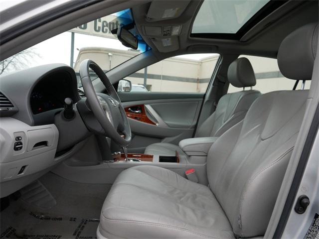 2011 Toyota Camry XLE 8