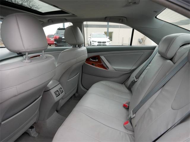 2011 Toyota Camry XLE 9