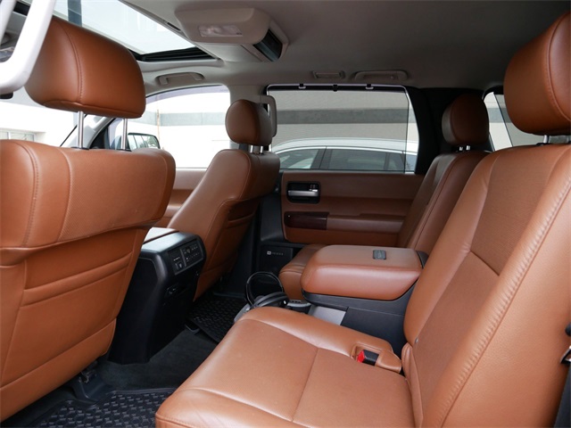 2013 Toyota Sequoia Platinum 9