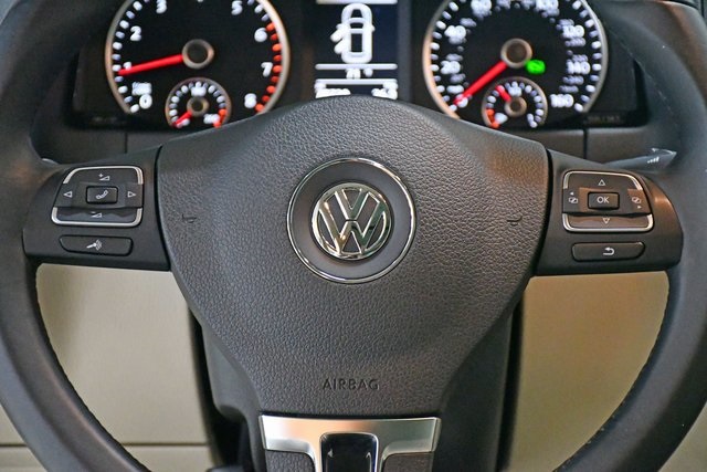 2017 Volkswagen Tiguan Wolfsburg 11