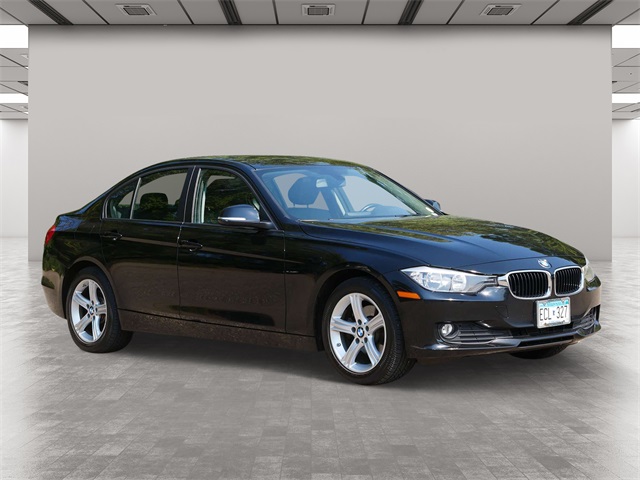 2014 BMW 3 Series 320i xDrive 1