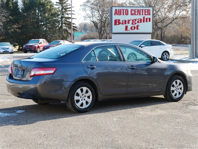 2010 Toyota Camry LE 5