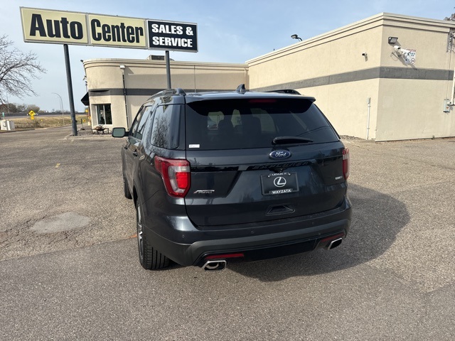 2013 Ford Explorer XLT 10