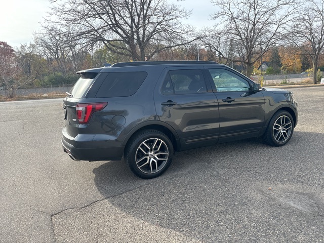 2013 Ford Explorer XLT 15