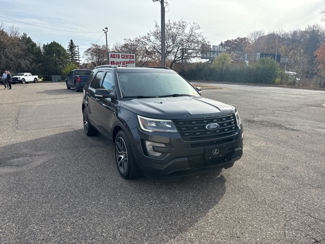 2013 Ford Explorer XLT 22