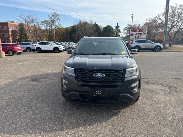 2013 Ford Explorer XLT 24