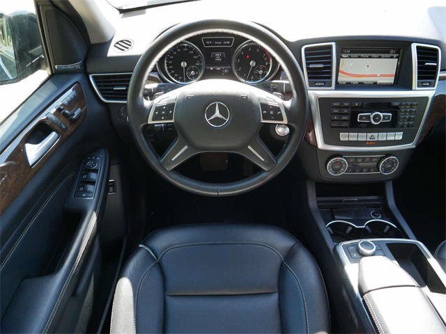 2013 Mercedes-Benz M-Class ML 350 11