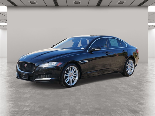 2017 Jaguar XF 35t Prestige 2