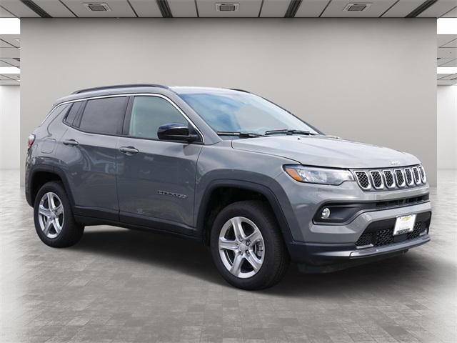 2024 Jeep Compass Latitude 1