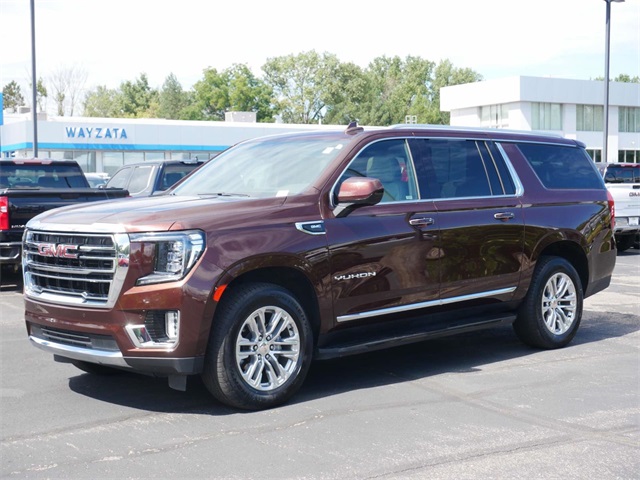 2023 GMC Yukon XL SLT 2