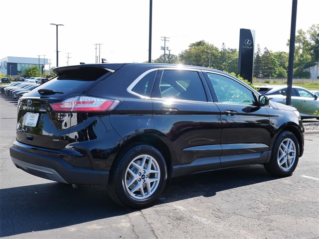 2021 Ford Edge SEL 5