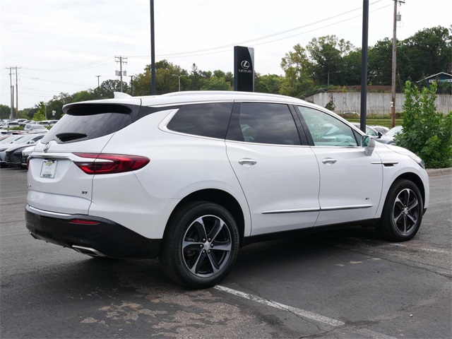 2020 Buick Enclave Essence 5