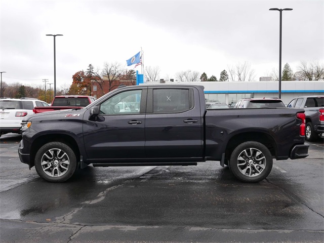 2022 Chevrolet Silverado 1500 RST 3